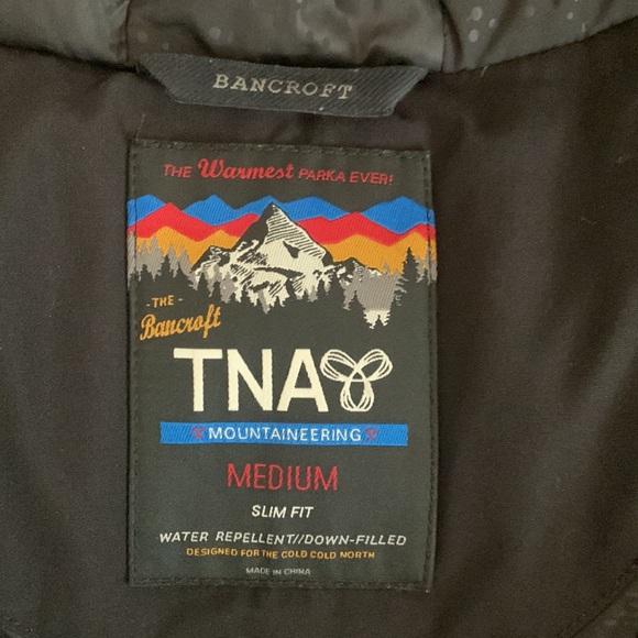 TNA Mountaineering Duck Down parka - Picture 6 of 13